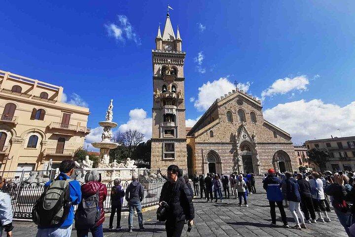 2,5-timmars vandring i Messina