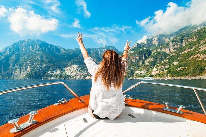 Visita de barco a Positano e Amalfi a partir de Sorrento