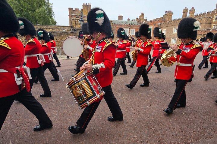 Troca da Guarda a pé em Londres