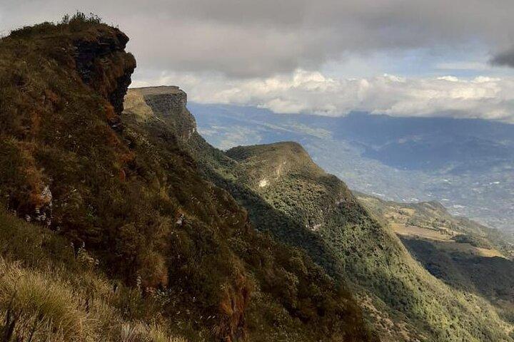 Paramo Hike to Laguna de Teusacá