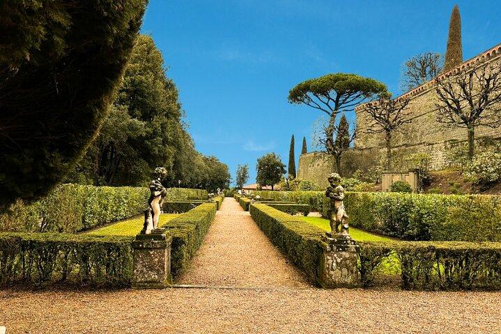 Castel Gandolfo desde Roma: Visita privada al Palacio Apostólico con furgoneta