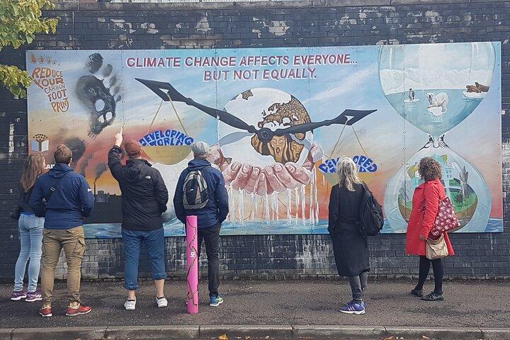 Belfast Troubles Mural de Arte de Rua e Peace Wall Walking Tour