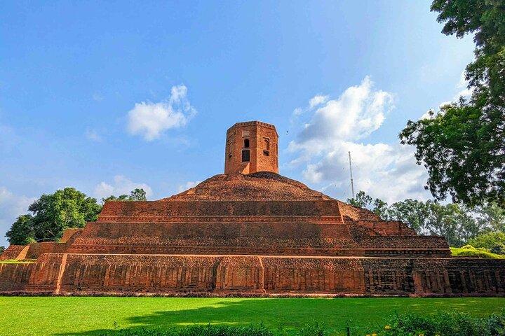 Varanasi stadsdagtour met bezoek aan Sarnath en yogasessie