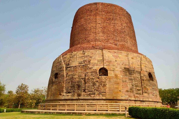 Varanasi stadsdagtour met bezoek aan Sarnath en yogasessie