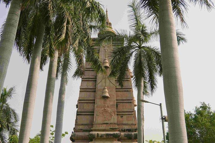 Varanasi stadsdagtour met bezoek aan Sarnath en yogasessie