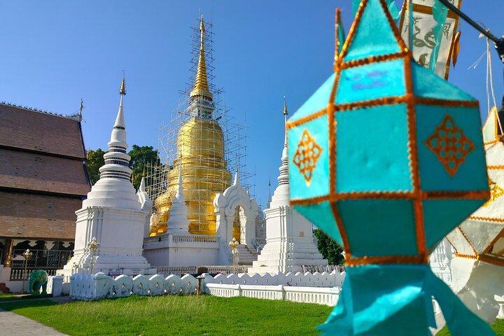 Chiang Mai Tuk Tuk aften tur med templer og gaden mad
