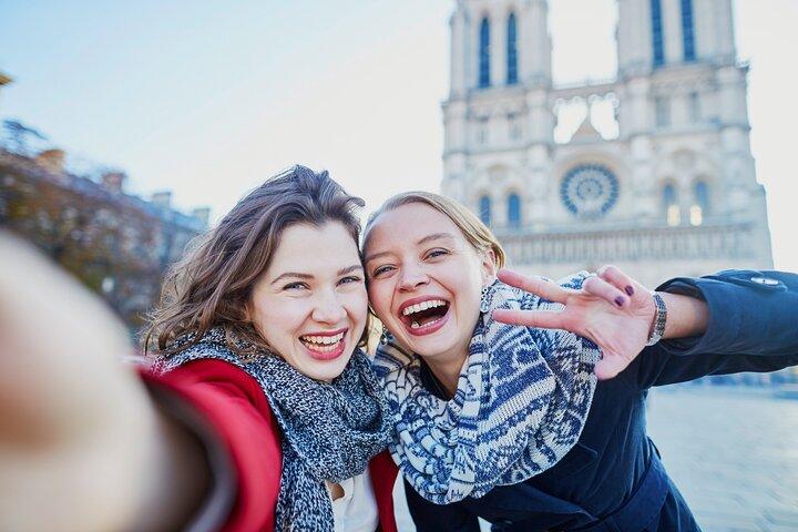 Tour privado por París Sainte-Chapelle y Conciergerie