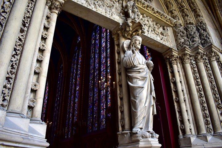 Tour privato di Parigi Sainte-Chapelle e Conciergerie