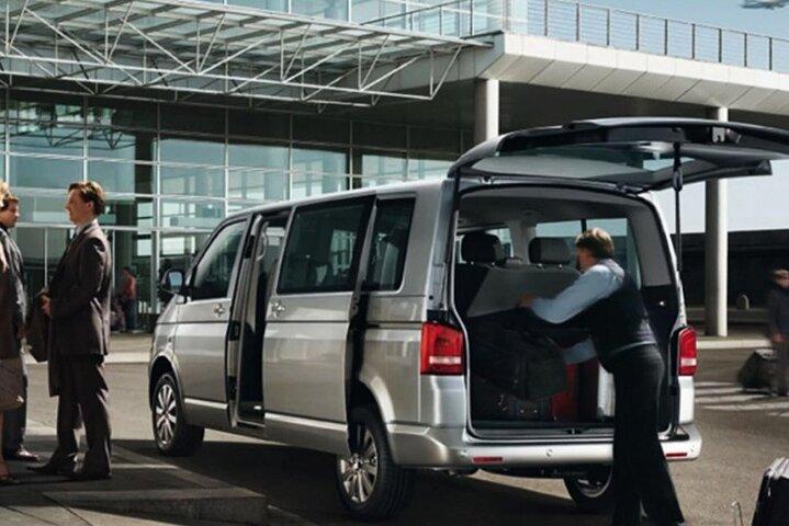 Transfer privado de ida e volta: Aeroporto de Ezeiza (EZE) - Hotel na cidade