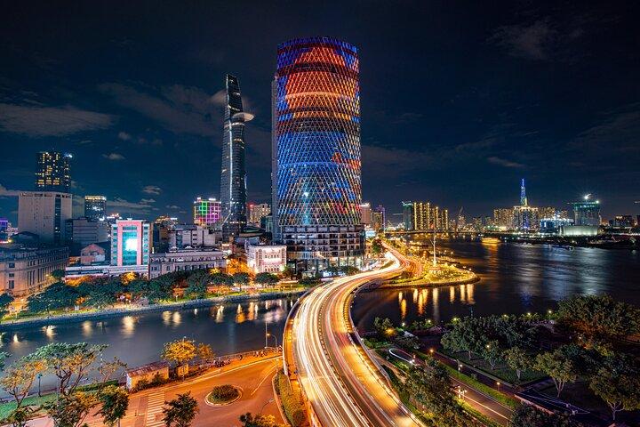 Ho Chi Minh City Night Street Food Tour em Scooter