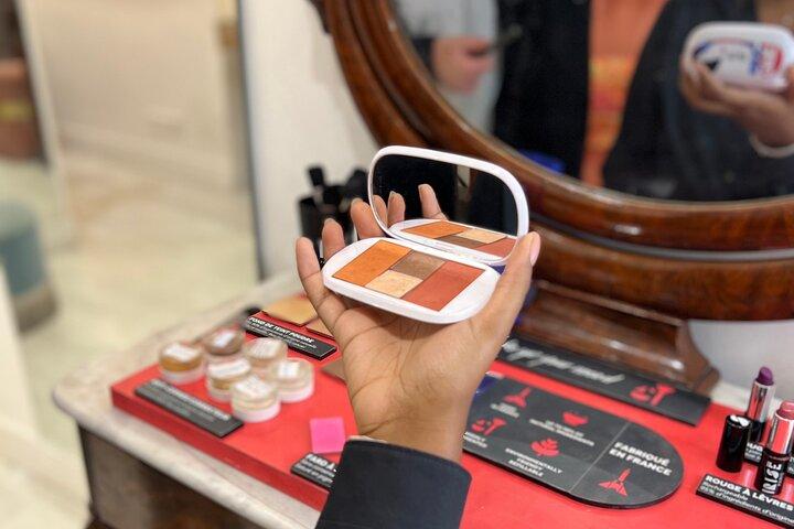 One-hour Private Makeup Class with a Pro Makeup Artist