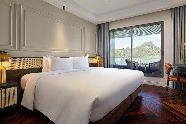 Elite of The Seas - Luxury 3 Days Cruise in Halong & Lan Ha Bay