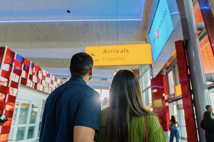 Arubaプライベート空港送迎:パーソナライズされた到着