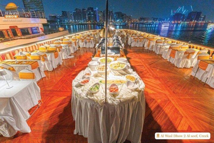 Dubai Bedste Dhow Cruise Middagsbuffet (Multi Cusine)