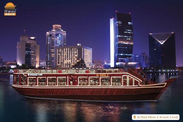 Dubai Bedste Dhow Cruise Middagsbuffet (Multi Cusine)