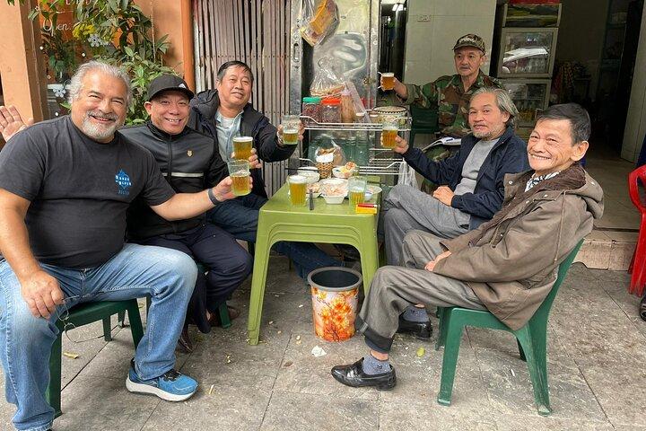 ハノイローカルストリート食文化と歴史ツアー