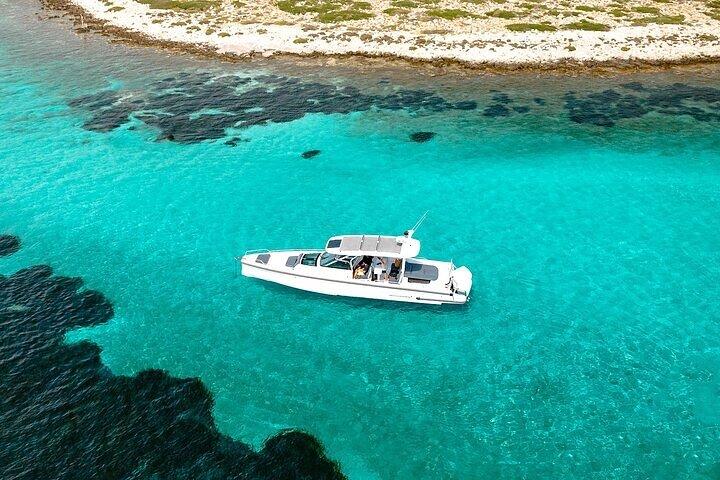 Private Bootstour Paros, Antiparos & Blaue Lagune - Halbtagesausflug