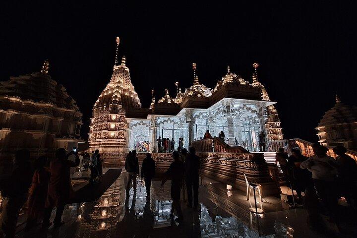 Abu Dhabi: BAPS Hindu Mandir Tour