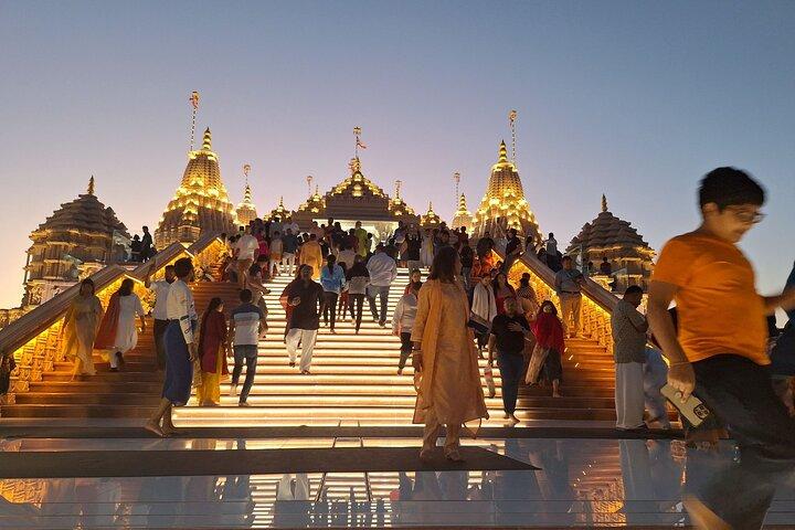 Abu Dhabi: BAPS Hindu Mandir Tour