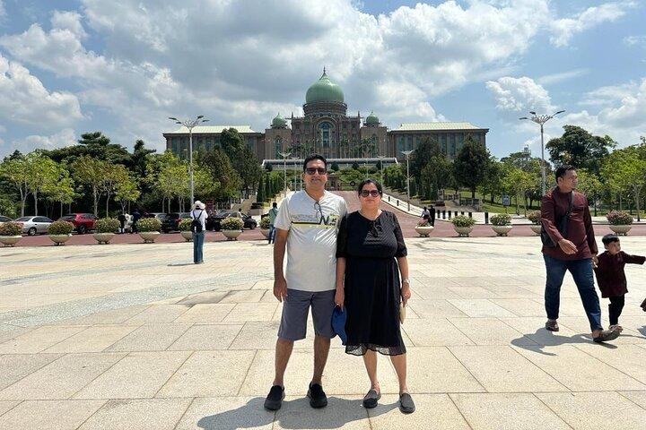 Putrajaya, Batu-grotterne og Kuala Lumpur-heldagsbyrundvisning