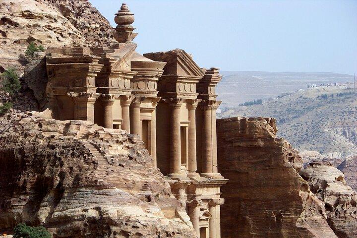 Tour di 2 giorni a Petra, Wadi Rum e Mar Morto da Amman