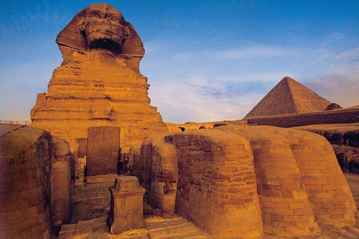 Visite privée des pyramides de Gizeh, de Sakkara et de Memphis