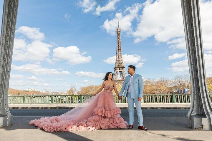 Privéfotoshoot Ervaring van de Eiffeltoren in prinsessenjurk