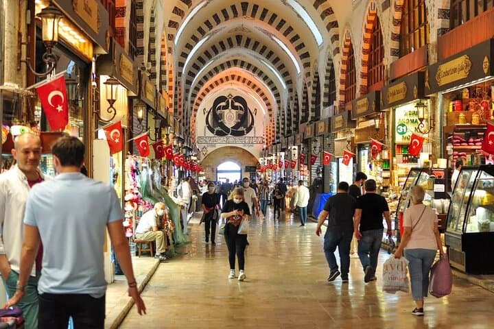 Private Cruise on Bosphorus - Food Tasting Tour