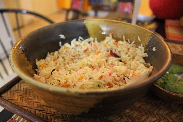 著者とチェンナイでアーユルヴェーダまたは南インド料理教室