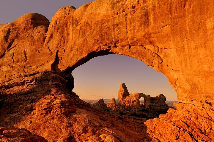 Excursion d'une journée à Arches & Canyonlands NP. Backcountry 4X4 Jeep