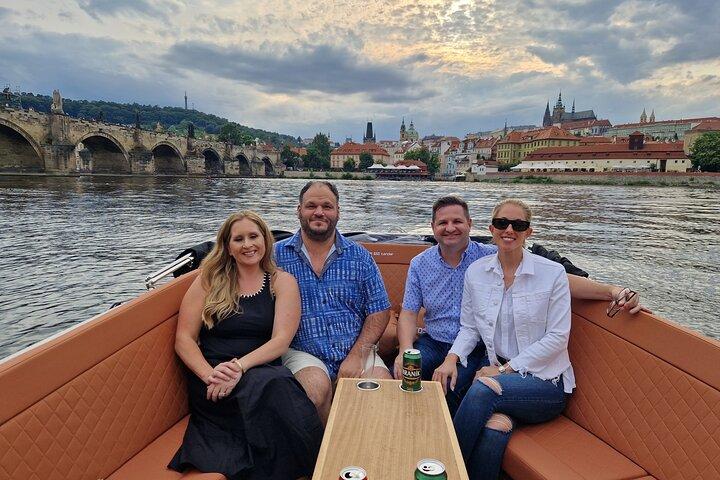 Visite privée en bateau de Prague