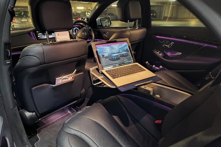 Private Luxury Sedan Transfer Auckland Airport To Auckland Hotel