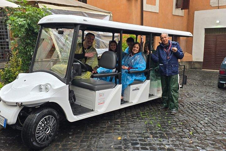 Excursion privée exclusive de Rome en panier de golf