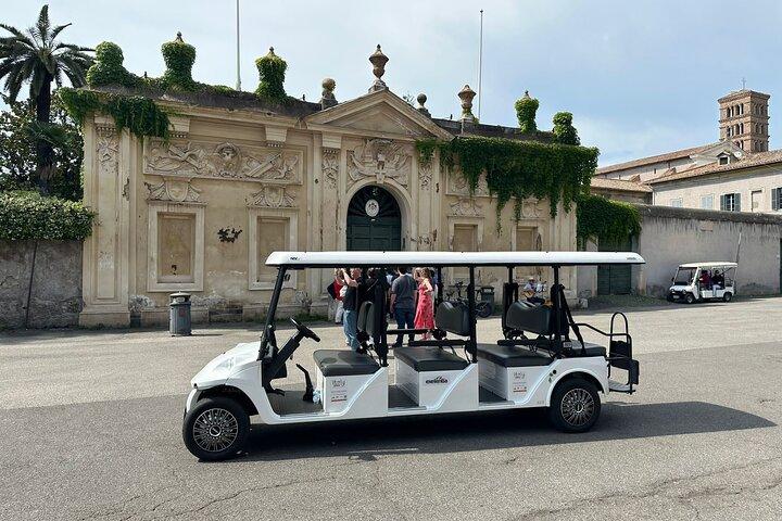 Excursion privée exclusive de Rome en panier de golf