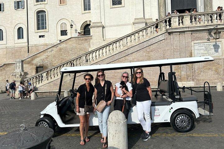 Excursion privée exclusive de Rome en panier de golf
