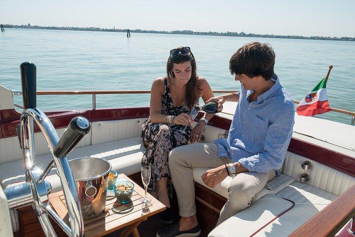 Privat krydstogt: Sunset Cocktail på Venice Lagoon
