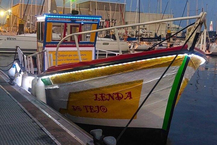 Lisbon Daytime & Sunset Tradicional Boat Tour Sightseeing Cruise