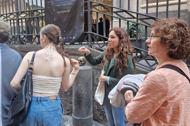 Naples Historic Center: Traditions & Folklore Small Group Tour