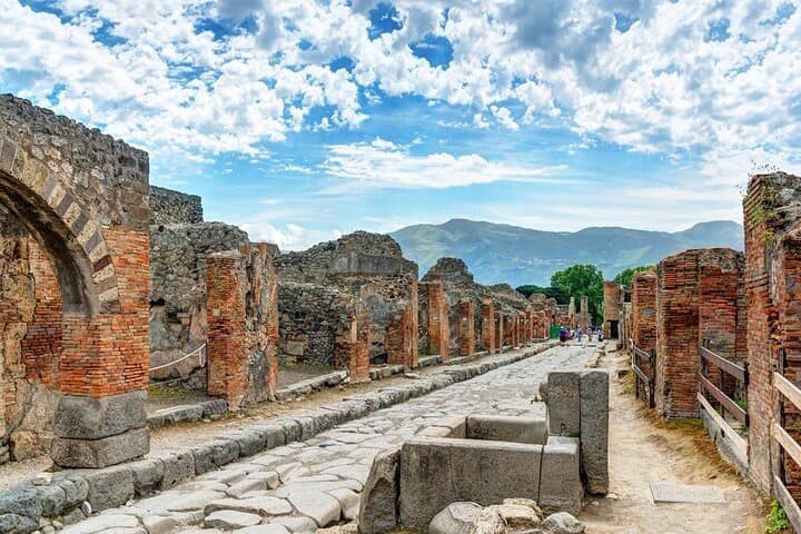 Pompeii & Amalfi Coast VIP Small Group Tour from Naples