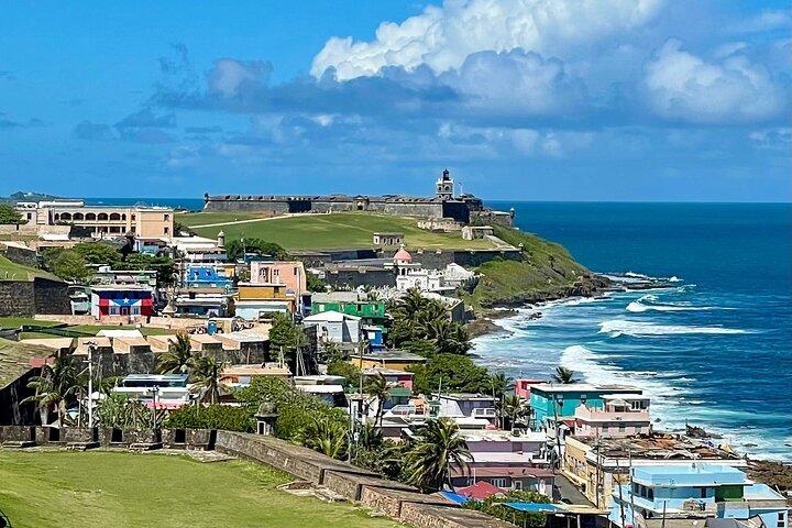 Excursión a pie al Castillo de San Juan y San Cristóbal