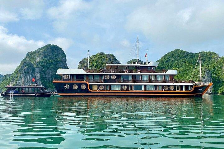 HANOIから行く居心地の良いブティッククルーズランハ湾＆キャットバ島