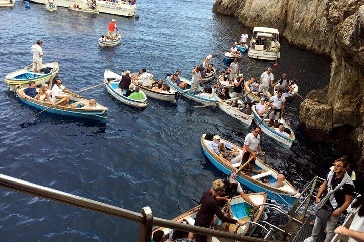 Privat heldagsbådtur til Capri og den blå grotte