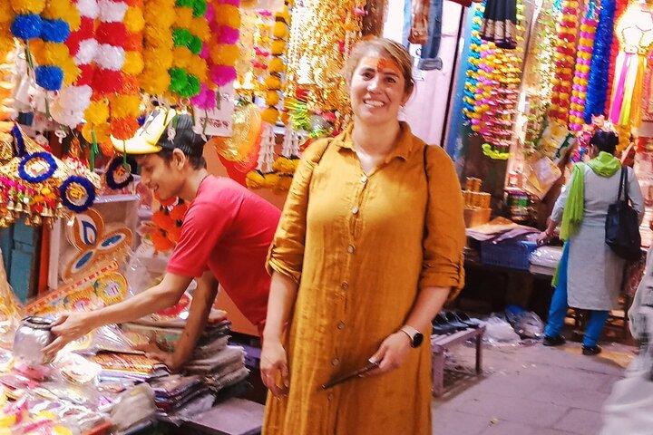 Excursão a pé guiada privada pela Rua Banaras