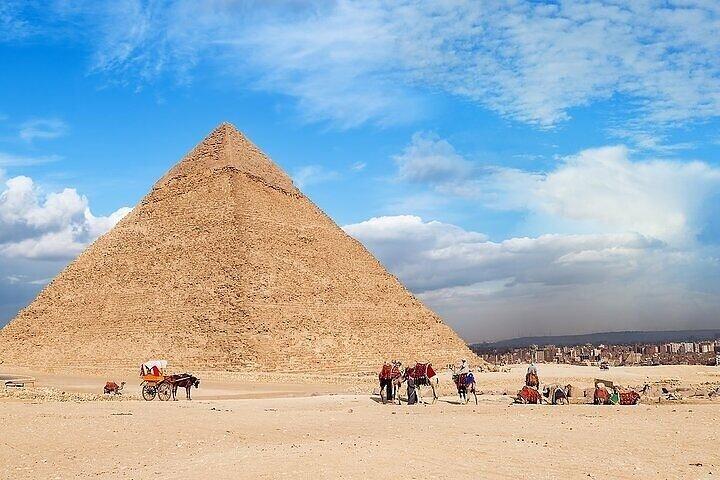 Heldagstur till Memphis City Saqqara-pyramiden och Giza-pyramiderna