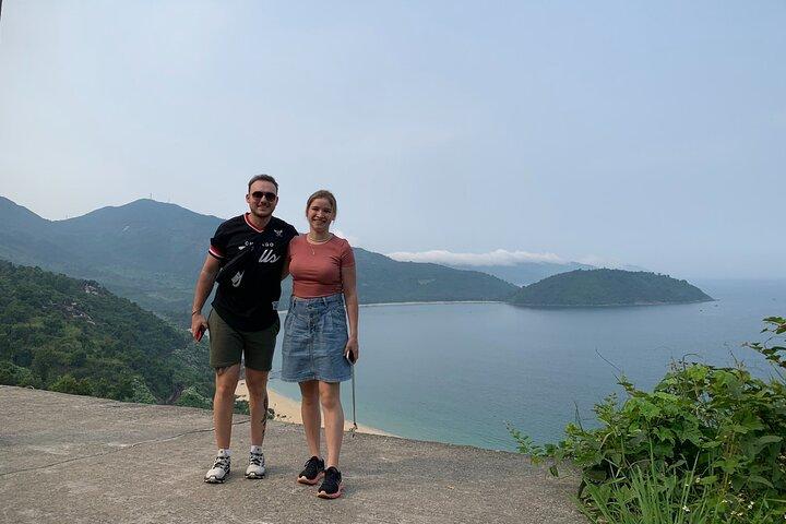 Hoi An til Hue med privat bil via Hai Van Pass med naturskønne stop