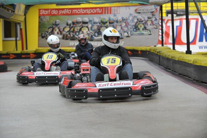 Prag Go-kart 2 x 10 minuters resa
