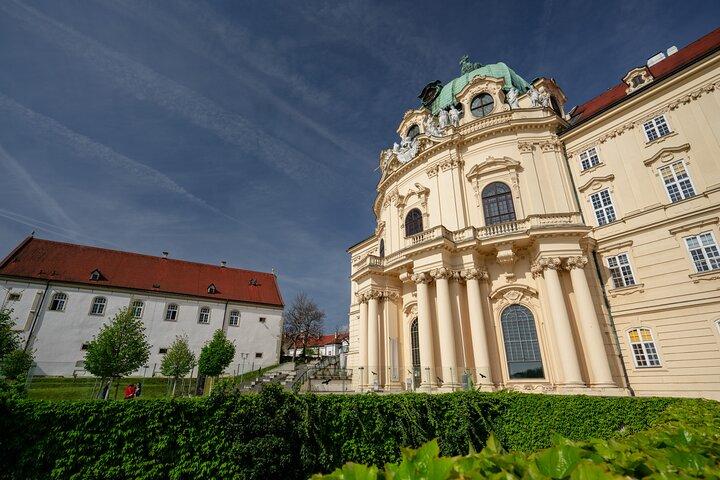 Enchanting Vienna Woods : Une journée du vin, des bois et des abbayes anciennes