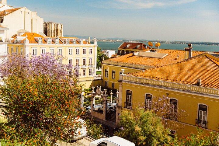 Lisbon PRIVATE TOUR: ハイライト&隠し玉