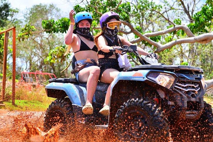 Punta Cana Buggy oder ATV Abenteuer zu Macao Beach und Taino Cave