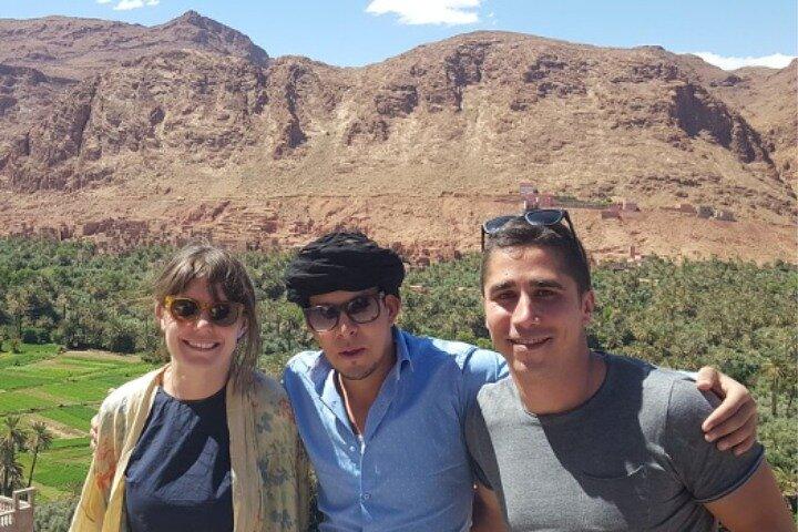 Tour privato di LUSSO di 4 giorni da Marrakech a Fes attraverso il deserto del Sahara
